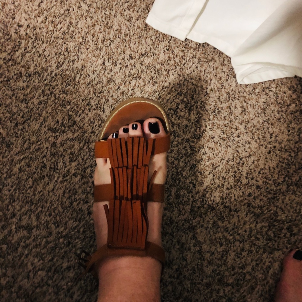 Fringe Sandals With Block Heel - image 4